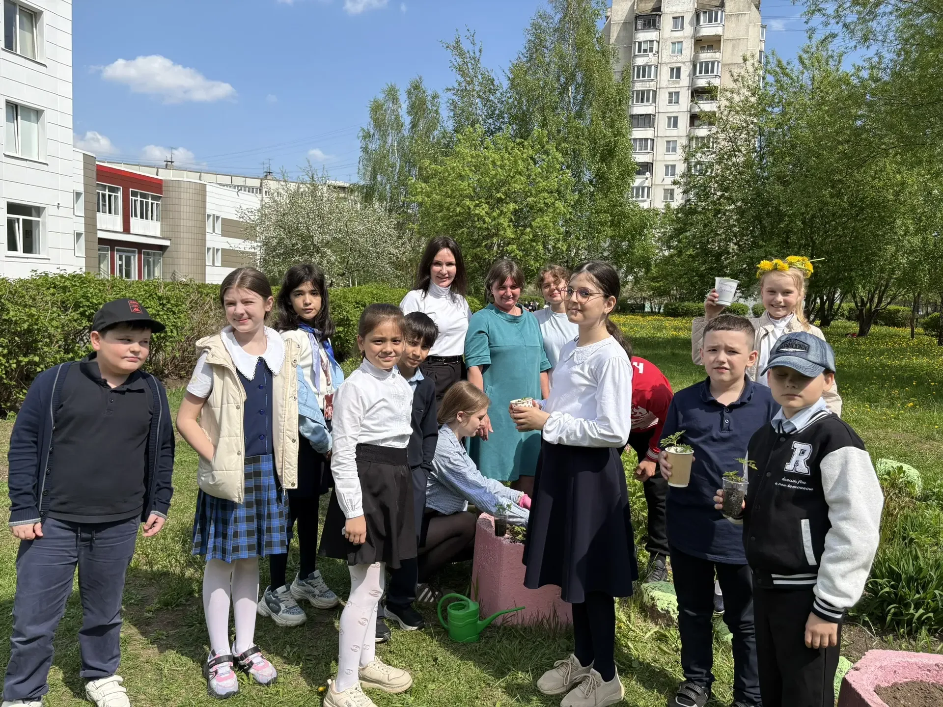 🇷🇺19 мая — День детских общественных организаций России! 🇷🇺  Когда-то всё начиналось с пионерского г