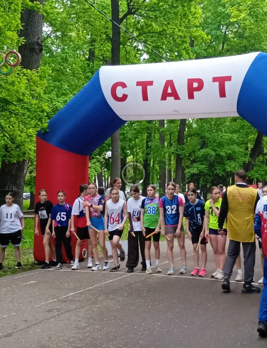 🏃‍♂ Эстафета на Олимпийской аллее: наши ребята — в деле! 🏃‍♀    15 мая на Олимпийской аллее Пензы пр