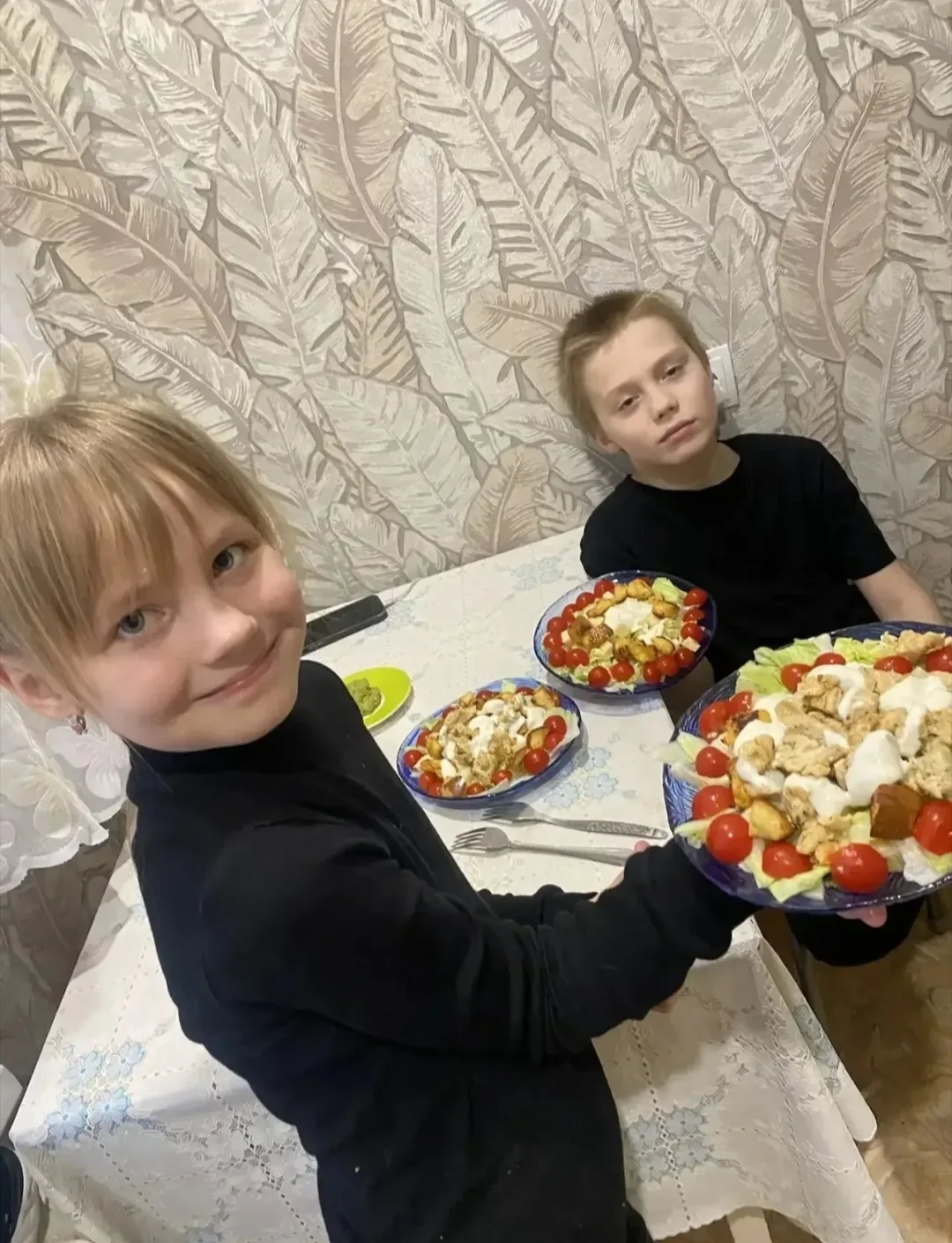 Правильное питание — основа здоровья всей семьи! 🥗  В 3 «А» классе знают: чтобы быть энергичными и з