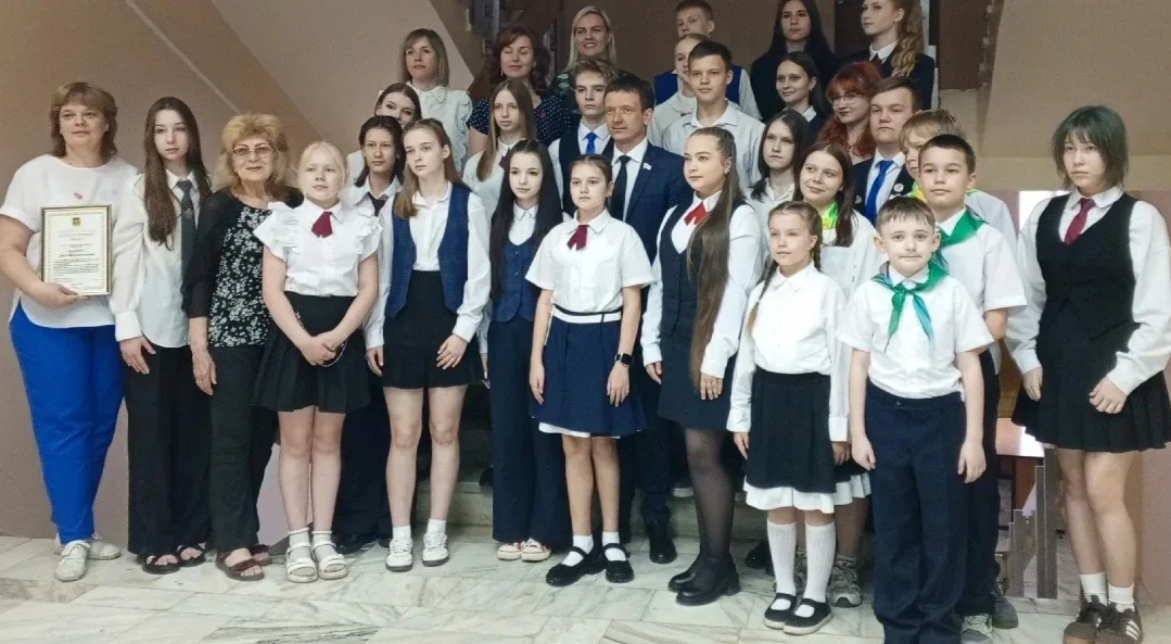❗️22 мая в Пензенской городской Думе  состоялось награждение  участников проекта "Экочас в каждый  к