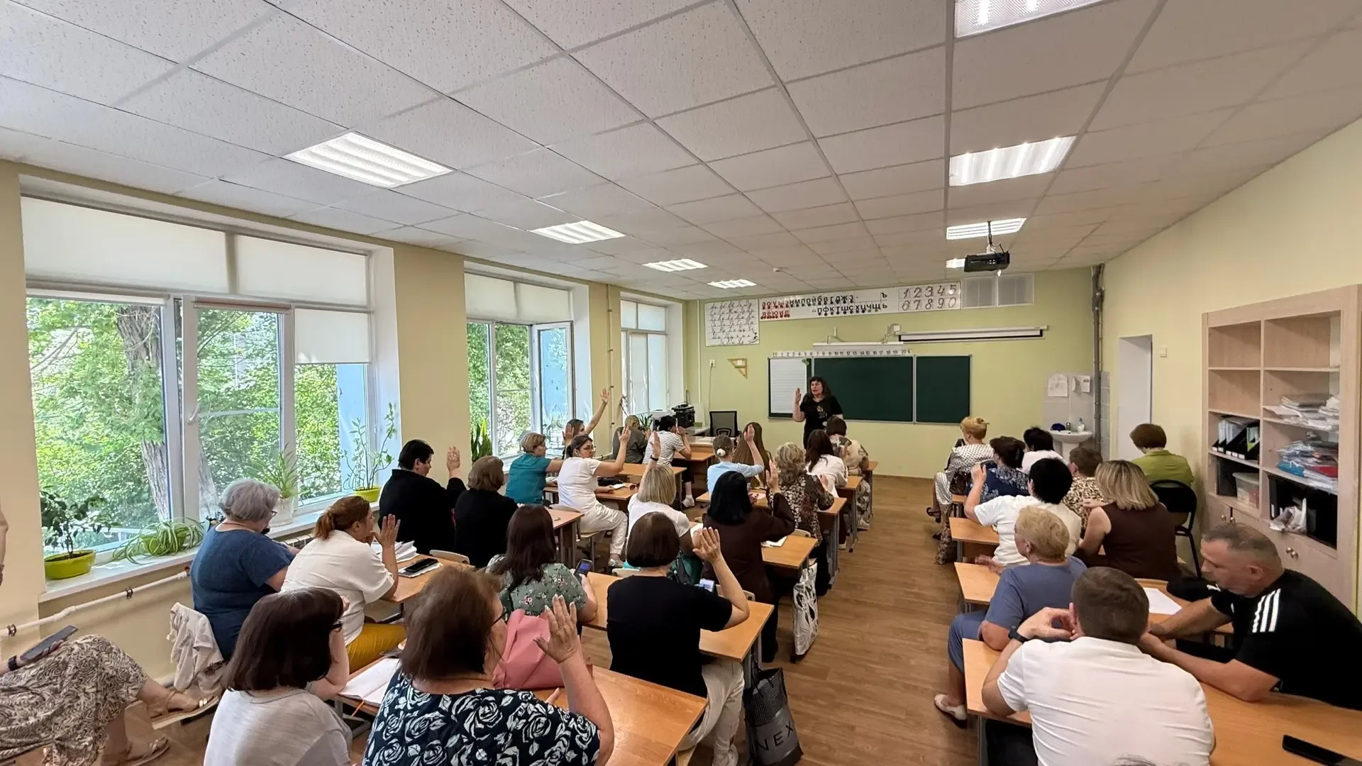 📢 Официально: все наши выпускники — 2026 допущены к экзаменам!  Сегодня, 22 мая, в школе прошёл педа