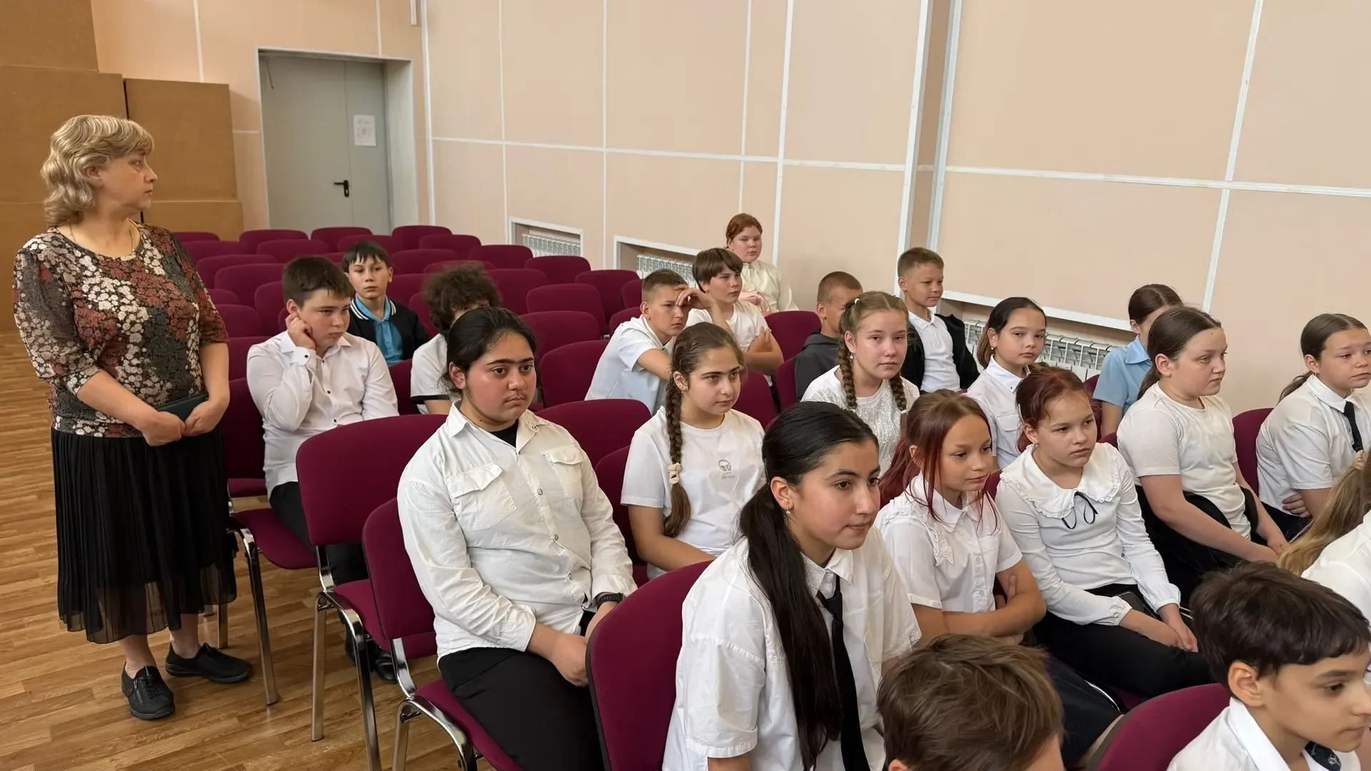 🇷🇺 18 мая 2026 года в Городищенской школе № 1 прошла традиционная торжественная линейка, посвящённая