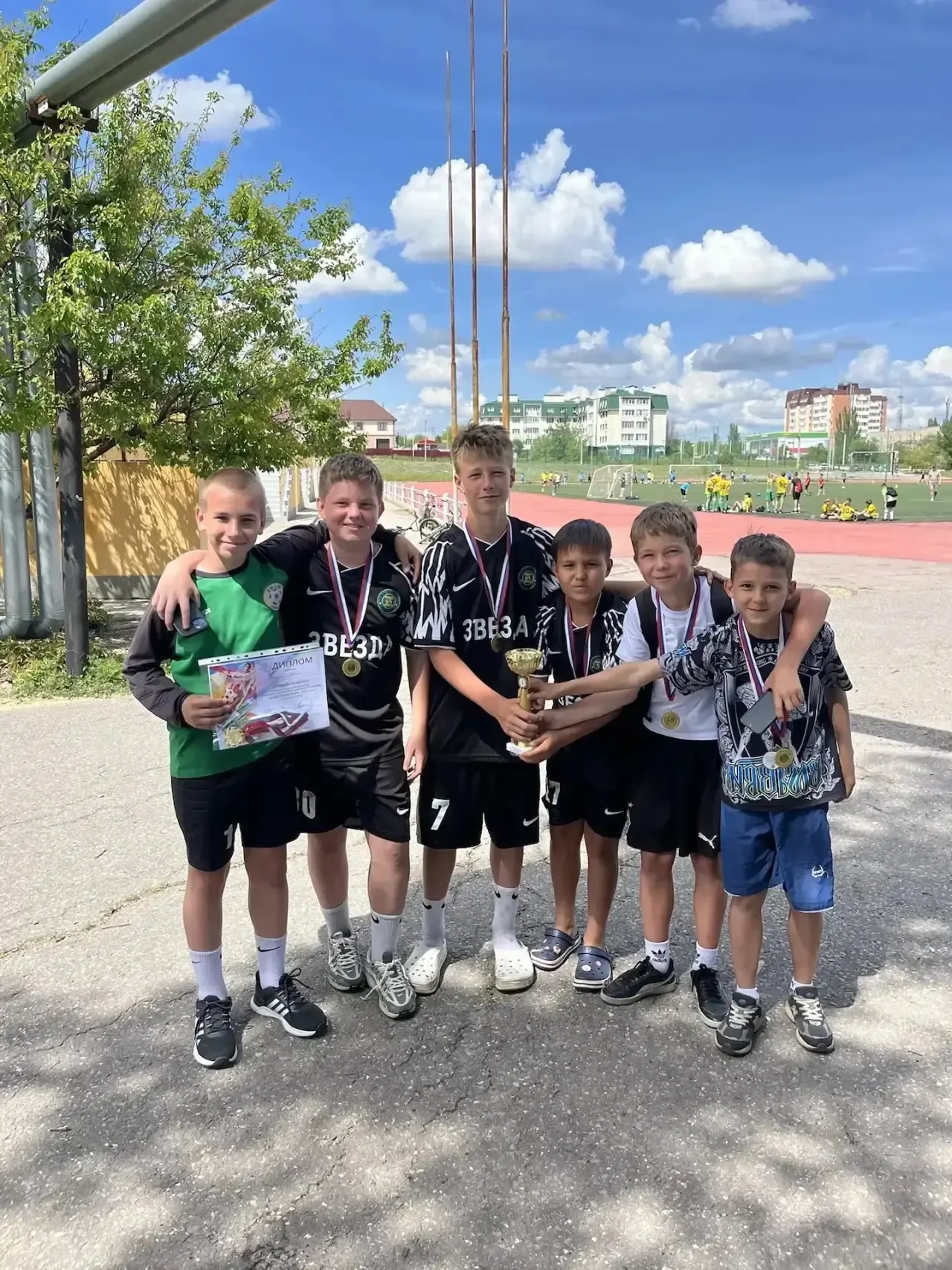 🏆 ДВЕ ПОБЕДЫ В «КОЖАНОМ МЯЧЕ» – НАША ГОРДОСТЬ! 🏆  15 мая 2026 года на стадионе «Урожай» прошёл 2-й м