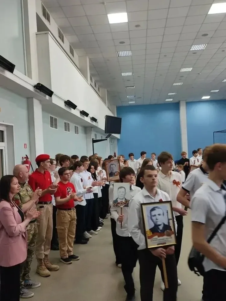«Бессмертный полк в строю»  8 мая в школе прошел митинг памяти всех, кто отдал свои жизни в боях за 