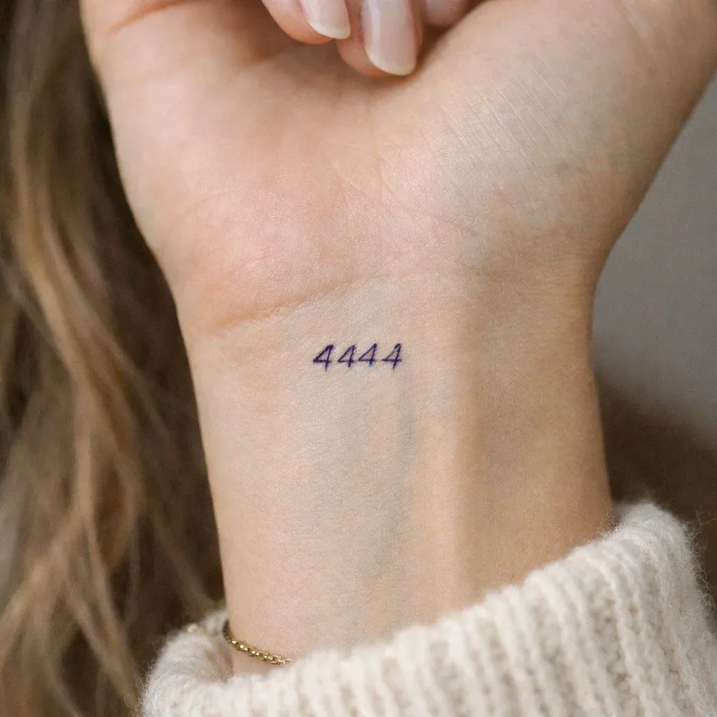 💊 Ещё одна шикарная практика для тех, кто часто болеет.   Код 4444 наносите на оба запястья. И огова