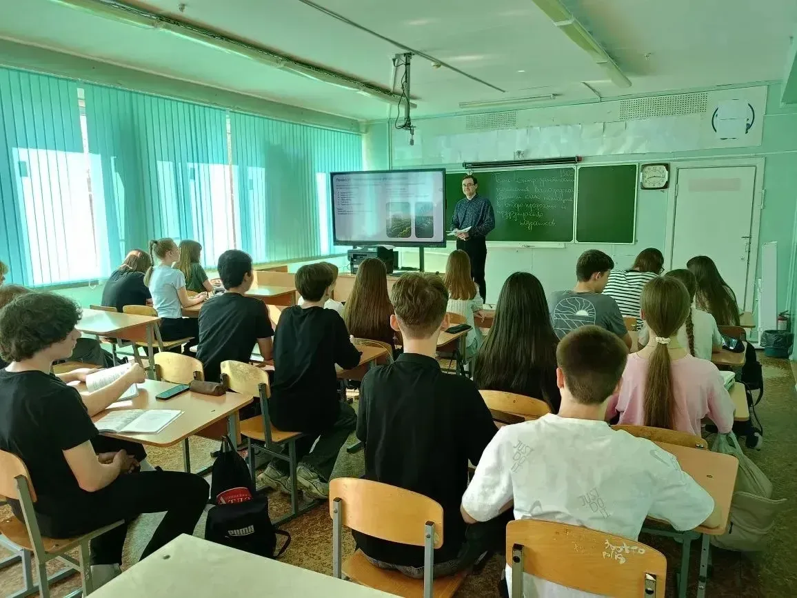 13 мая прошли уроки «Центр занятости населения Волгоградской области как помощник в выборе профессии