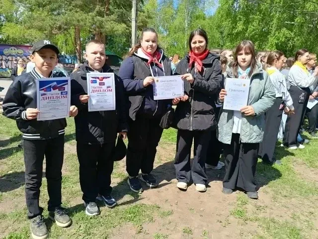 В день рождения Всесоюзной пионерской организации, в парке «Лесная сказка» прошёл общегородской слёт