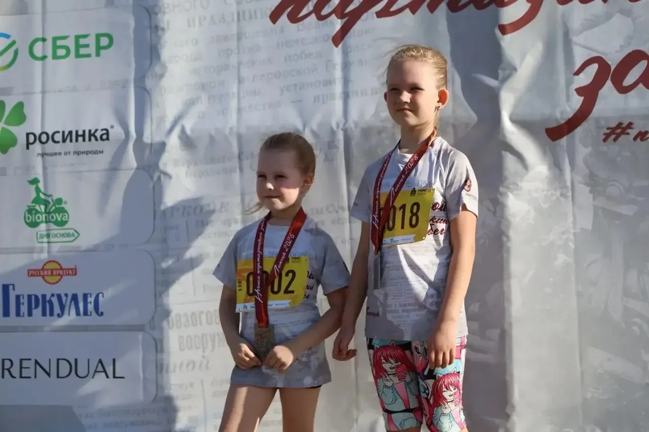 Маленькая чемпионка с большим характером! 🏃‍♀️💨  Знакомьтесь, это Пашина Милена, ученица 1«А» класса