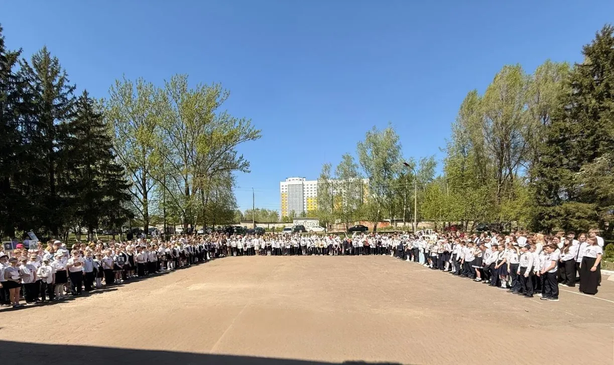 🎖 День Победы в гимназии №34, корпус 2    Сегодня в нашей гимназии прошёл торжественный митинг и акц
