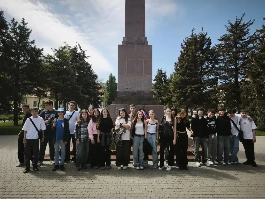 Учащиеся 8А, 8В и 7Г классов стали гостями музея-заповедника «Старая Сарепта» — уникального архитект