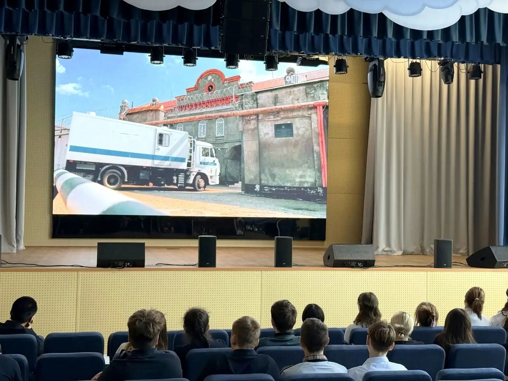 ПРОФИЛАКТИКА и ПРОФОРИЕНТАЦИЯ В #МАОУСОШ222 ✅  В нашей школе в конце апреля и первой половине мая дл