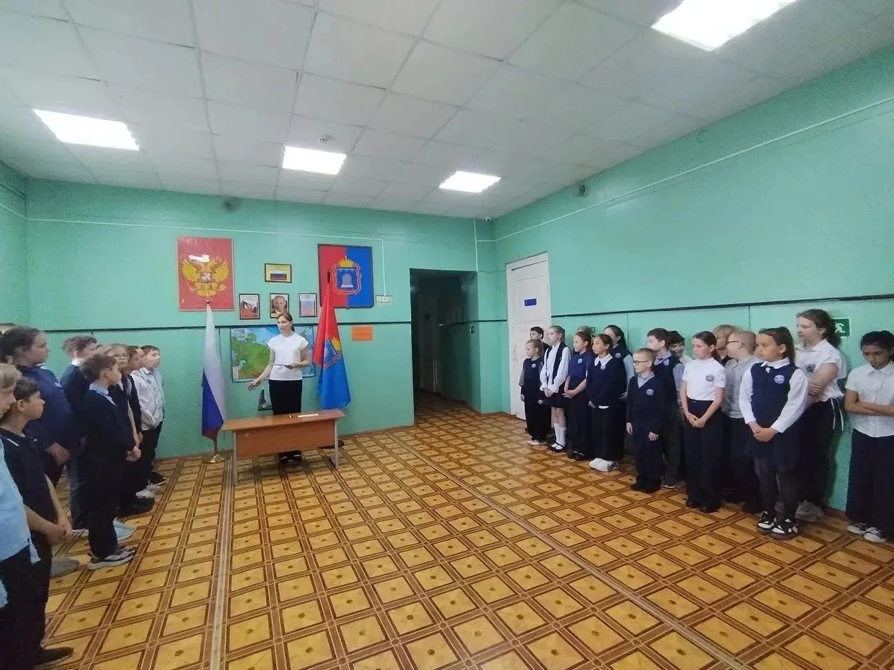 15 мая учащиеся третьего и четвëртых классов 6 корпуса  приняли участие в игре-квесте "Моя малая род