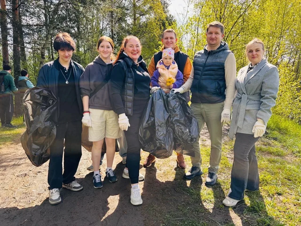 🌿 #ЭКОМАРАФОН ПРИ ЛЮБОЙ ПОГОДЕ! 🌧    У нас есть замечательная традиция: каждую весну и осень мы соби