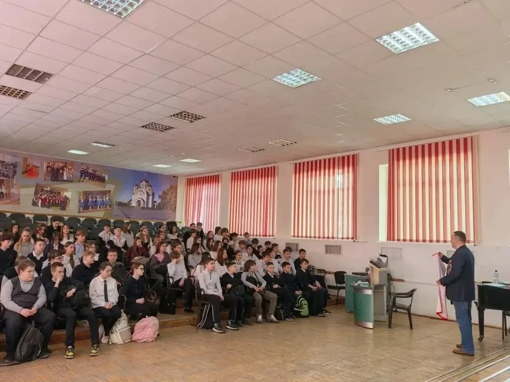 5 мая в нашей гимназии в рамках проекта «Диалоги с героями» прошла важная встреча с кавалером Ордена