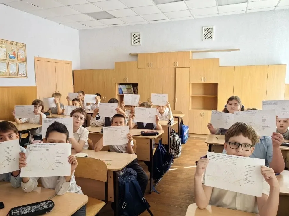 Единый классный час по безопасности    Сегодня во всех классах нашей школы состоялся единый классный