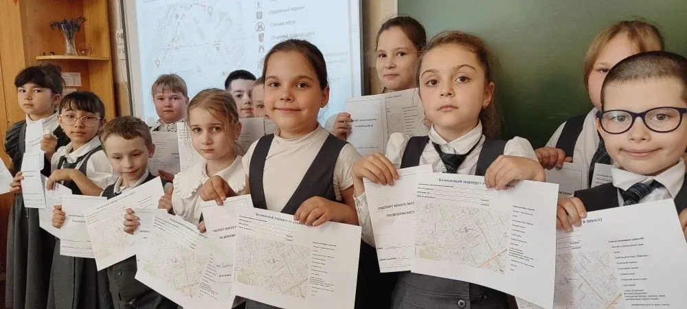 Единый классный час по безопасности    Сегодня во всех классах нашей школы состоялся единый классный