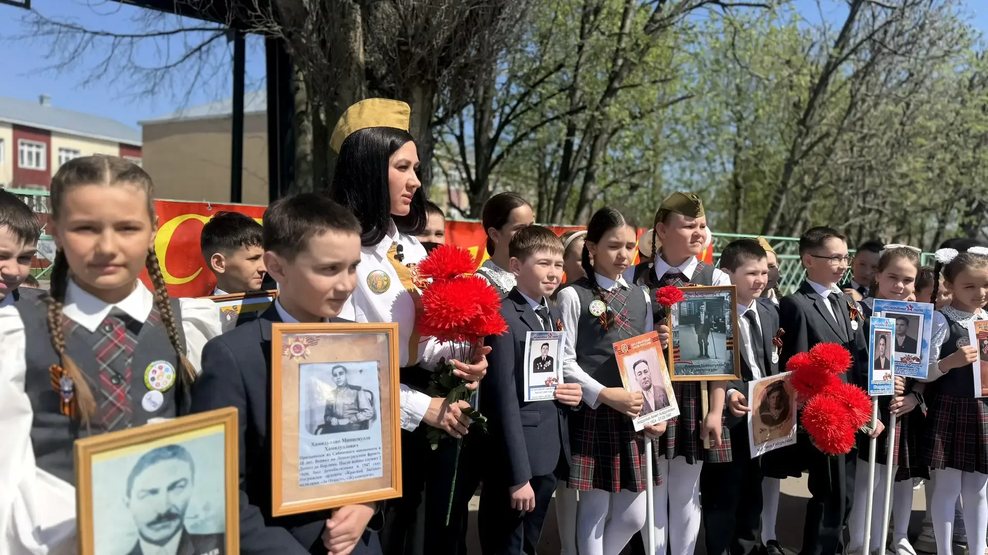 🕊️Пока мы помним — они живы. Бессмертный полк объединяет века и поколения.  #ЭхоПобеды #НавигаторыДе