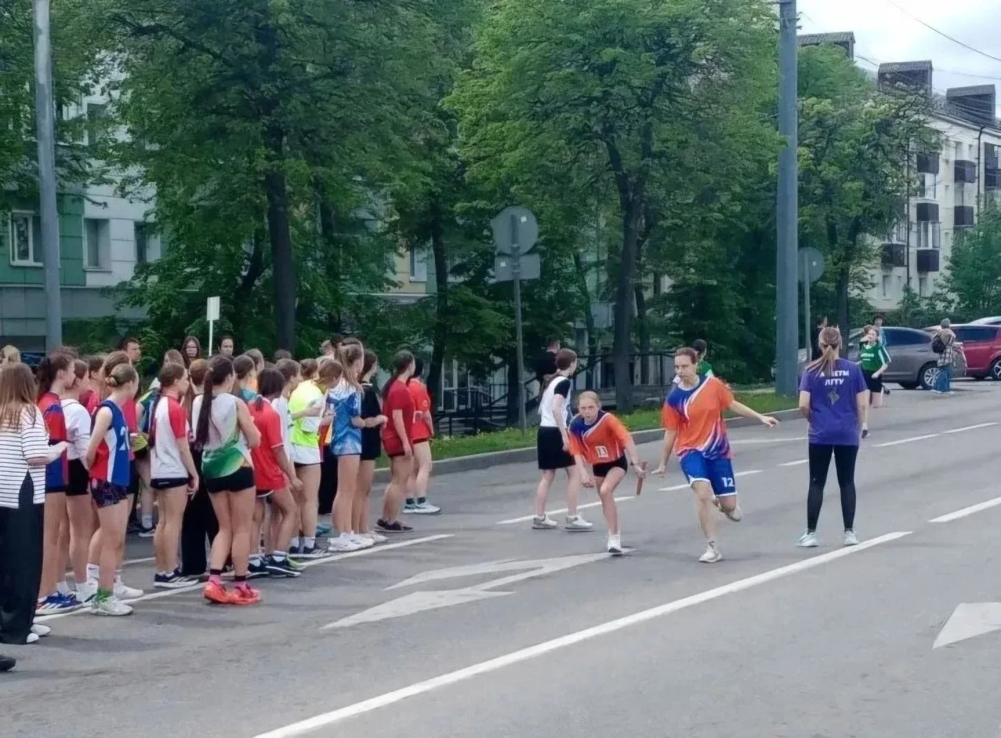 🏃‍♂️ Сегодня в самом сердце Липецка — на Соборной площади — состоялась традиционная легкоатлетическа