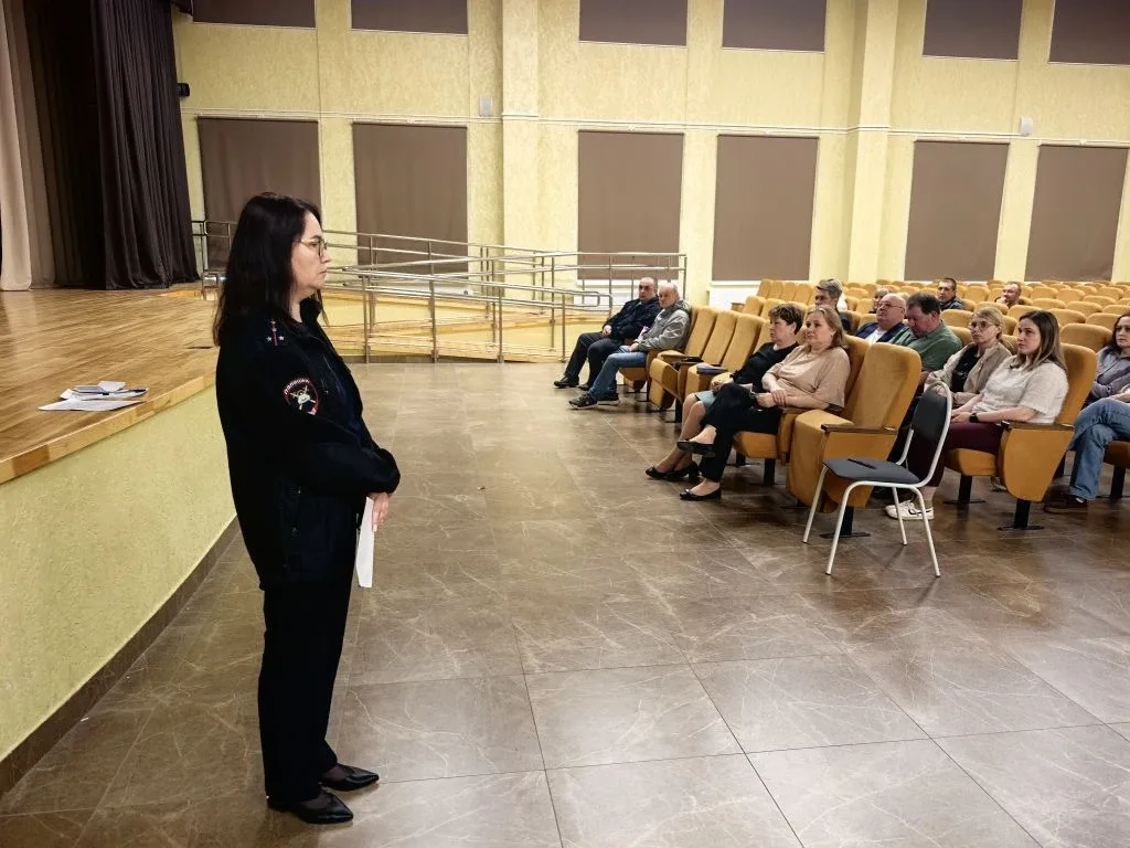 🔸Родительские собрания🔸 👨‍👩‍👧‍👧13 мая в школе прошли родительские собрания.  На собрании были затрон