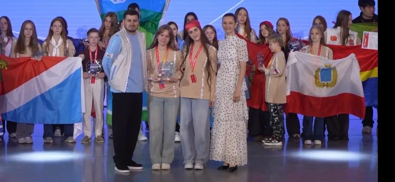 А у нас снова отличная новость!  Если вы помните, дорогие наши подписчики, ученицы первой боровской 