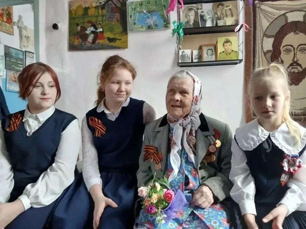 Ученики филиала МБОУ СШ п. Солидарность – ОШ с. Большие Извалы приняли участие в трогательной и знач