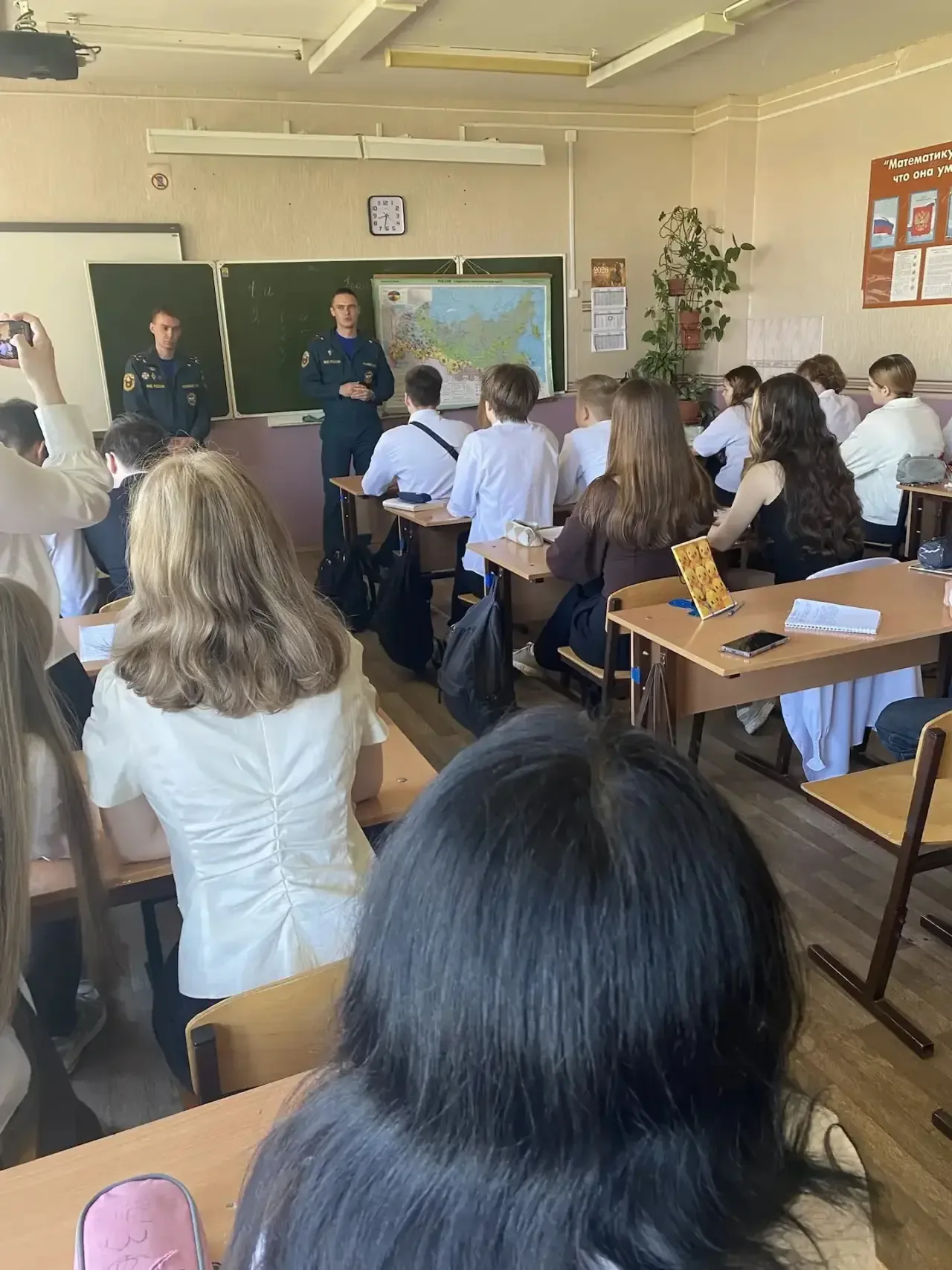 🧑‍🚒 В рамках профориентационных мероприятий представители ФГБОУ ВО «Ивановской пожарно - спасательно