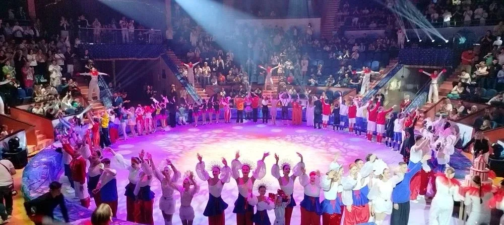 Обучающиеся гимназии №9 (1 корпус) посетили Инклюзивный фестиваль циркового искусства «Обыкновенное 