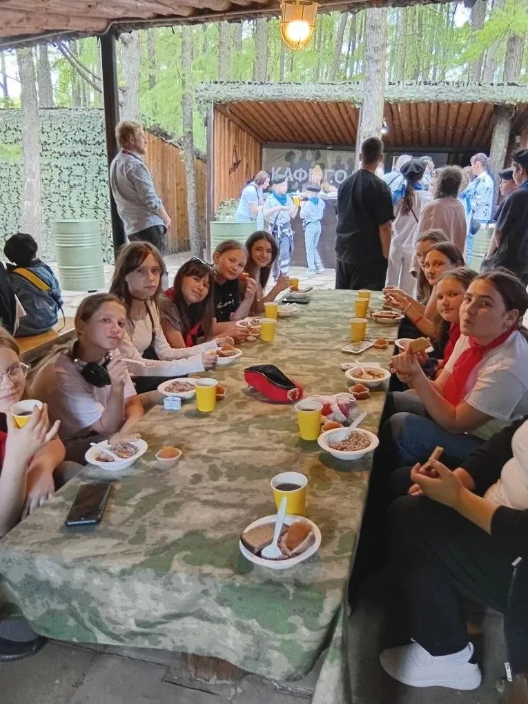 Путешествие пятиклассников на Поезде Победы. Начался маршрут из города Воронежа, где ребят встретили