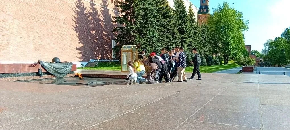 Путешествие пятиклассников на Поезде Победы. Начался маршрут из города Воронежа, где ребят встретили