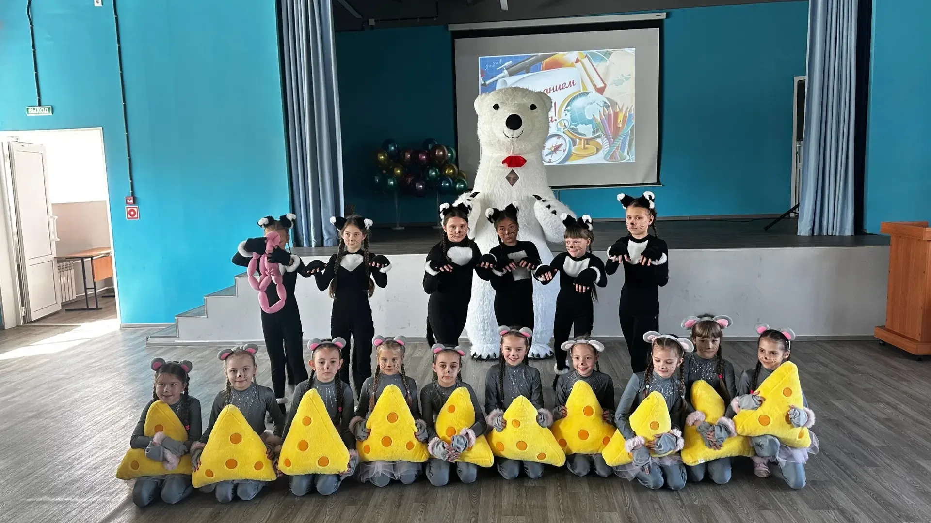 20 мая в нашеми Центре прошло торжественное мероприятие, посвященное окончанию 2025 - 2026 учебного 