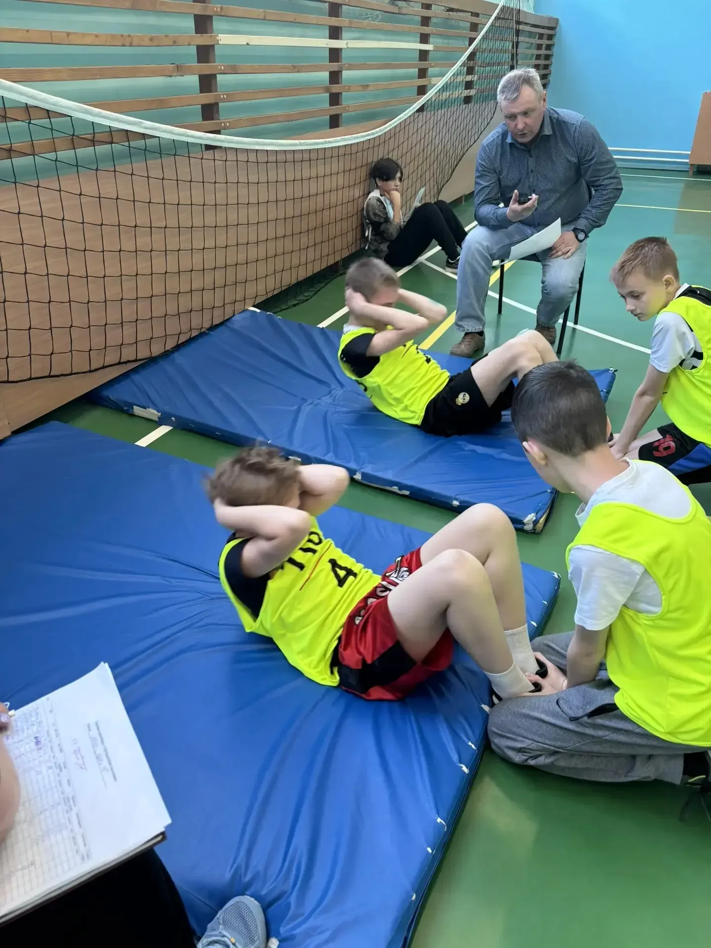 С 27-30 апреля прошел муниципальный этап спортивных соревнований «Президентские состязания». Учащиес