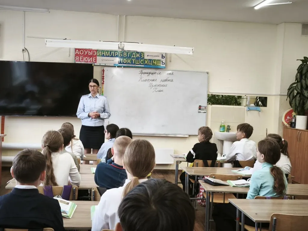📍Сегодня  для учащихся 4,5 классов были проведены профилактические беседы по безопасности на дорогах