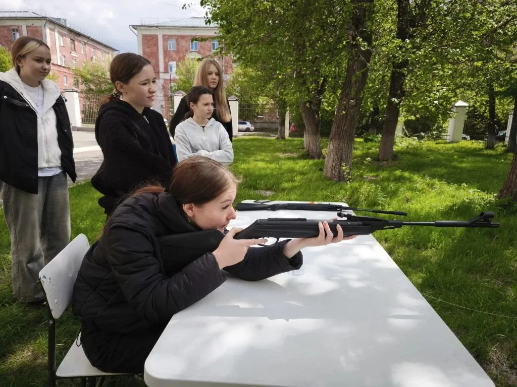 💣Команда учащихся 7 - 8 классов нашей школы приняла участие в городском фестивале "Здоровая нация". 