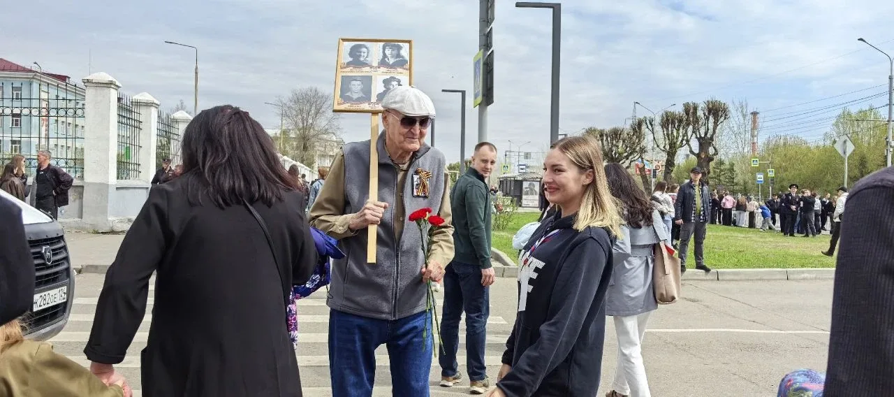 9 Мая — день нашей гордости и памяти! 🇷🇺 Сегодня коллектив педагогов МАОУ СШ №16 провел этот великий