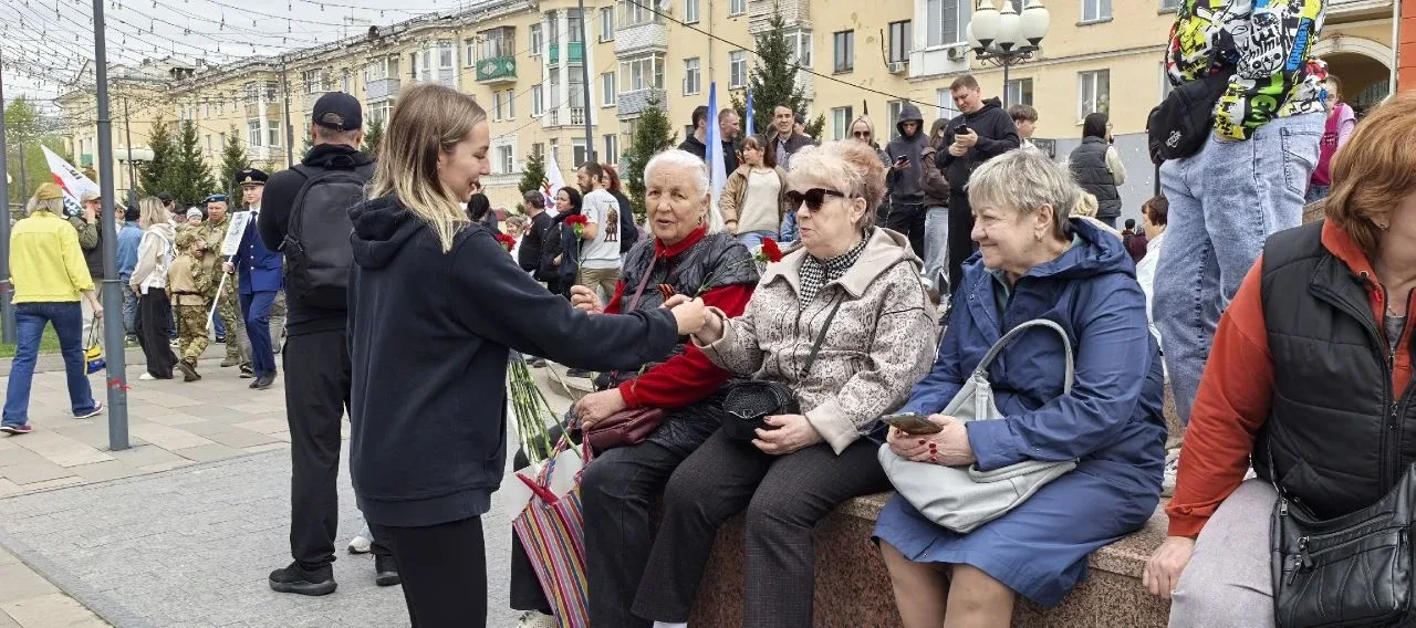 9 Мая — день нашей гордости и памяти! 🇷🇺 Сегодня коллектив педагогов МАОУ СШ №16 провел этот великий