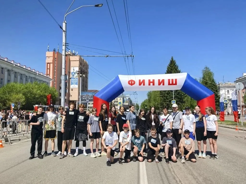 🥇 «Кольцо Победы» — мы в строю! 🥇  9 мая на площади Советов в Барнауле состоялся традиционный массов