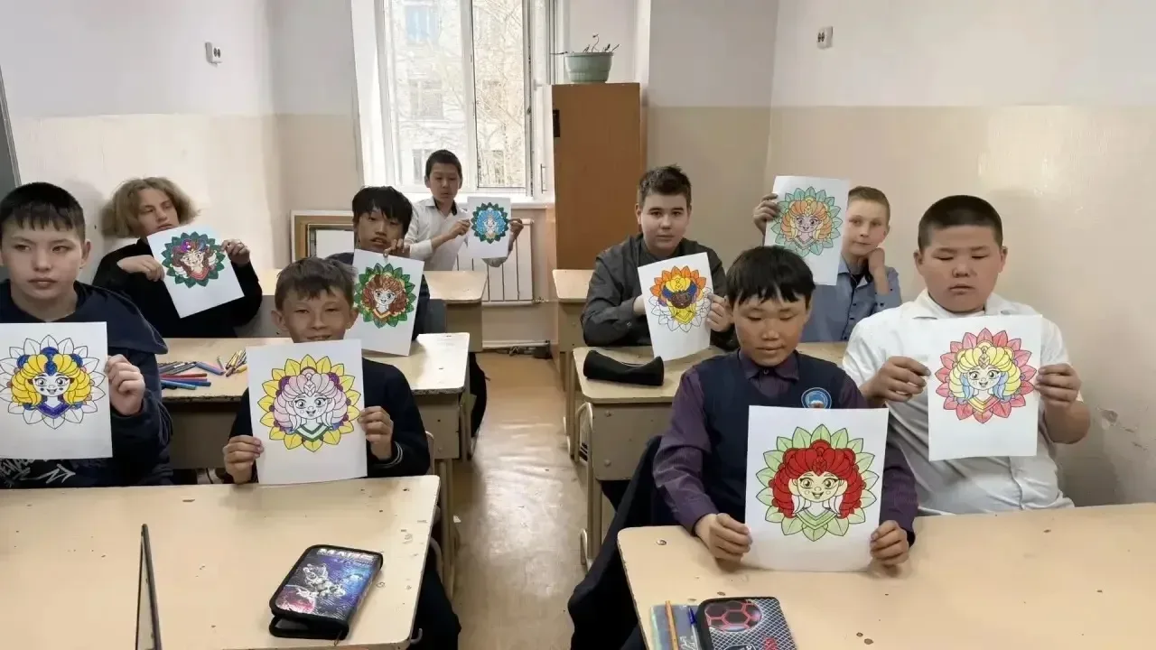 Ψ педагогом-психологом школы  проведено занятие с элементами арт-терапии для 5 е класса, направленно