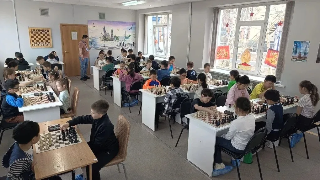 9-10 мая в ГАУ ДО РБ «РЦХТТ «Созвездие» прошёл городской турнир по быстрым шахматам «Победа», посвящ