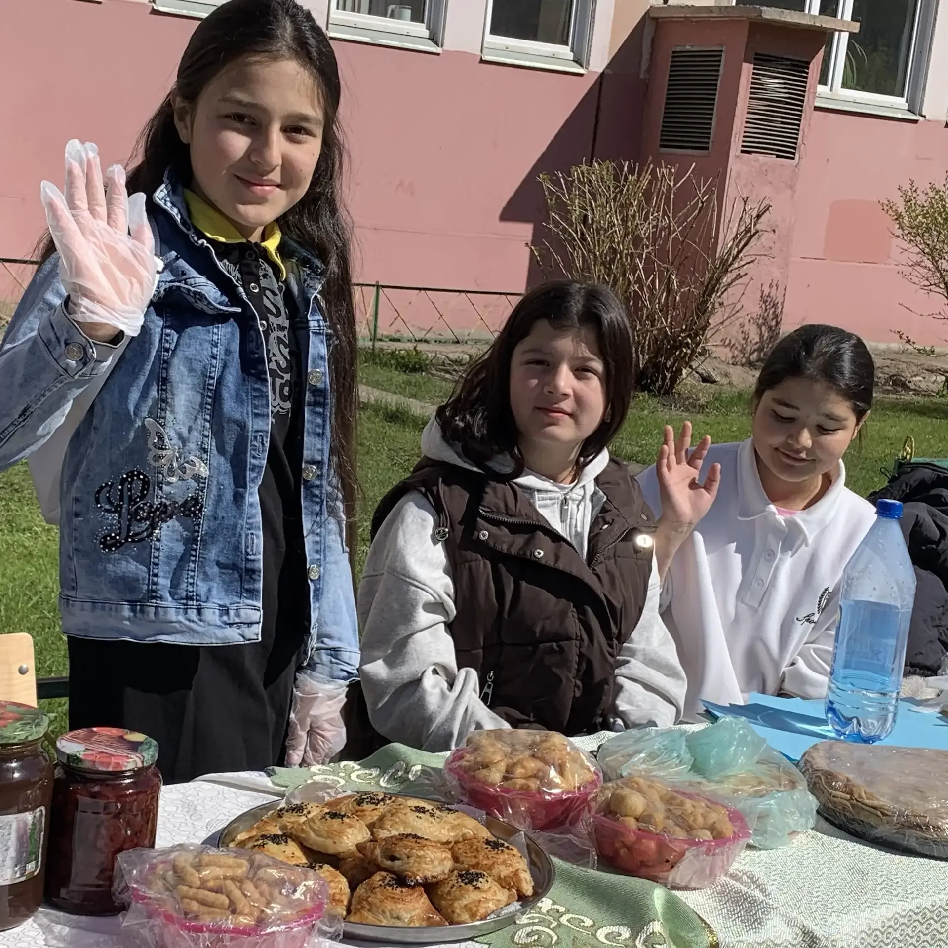 🎉 Фестиваль‑ярмарка «ДРУЖБА НАРОДОВ» 🎉  Сегодняшний день стал настоящим путешествием по культурам, т