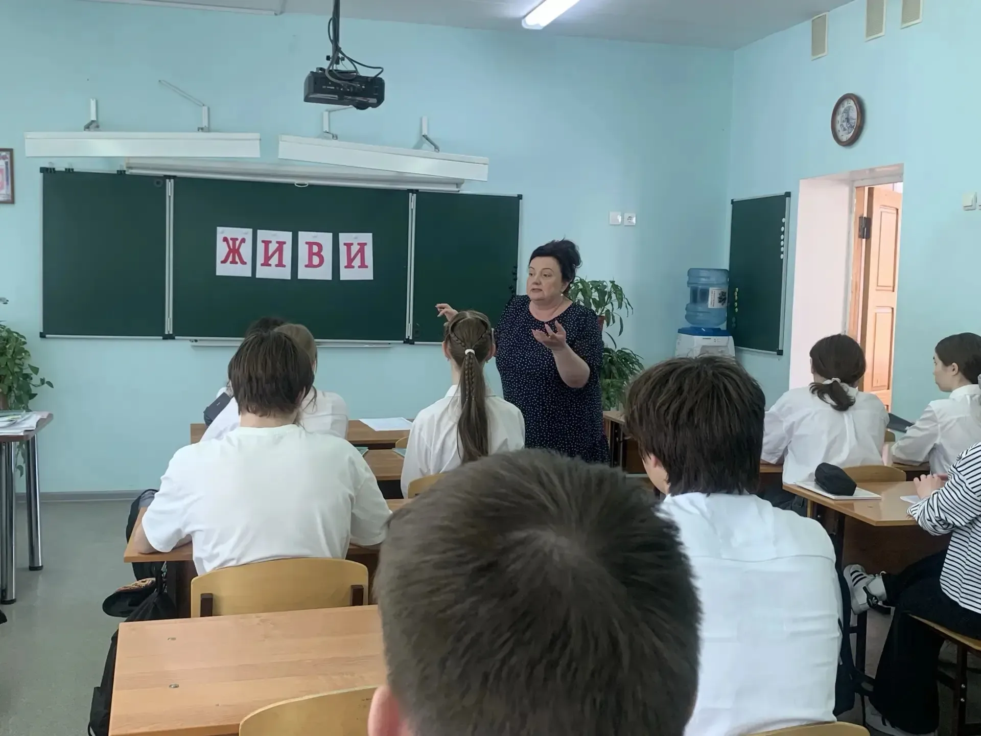 ☝😊 В 6-8 классах прошли занятия, посвящённые укреплению психологического здоровья. Социальный педаго