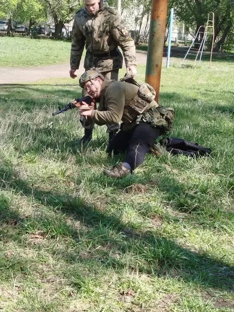 Сегодня для наших десятиклассников прошли военные сборы. Это было замечательно!