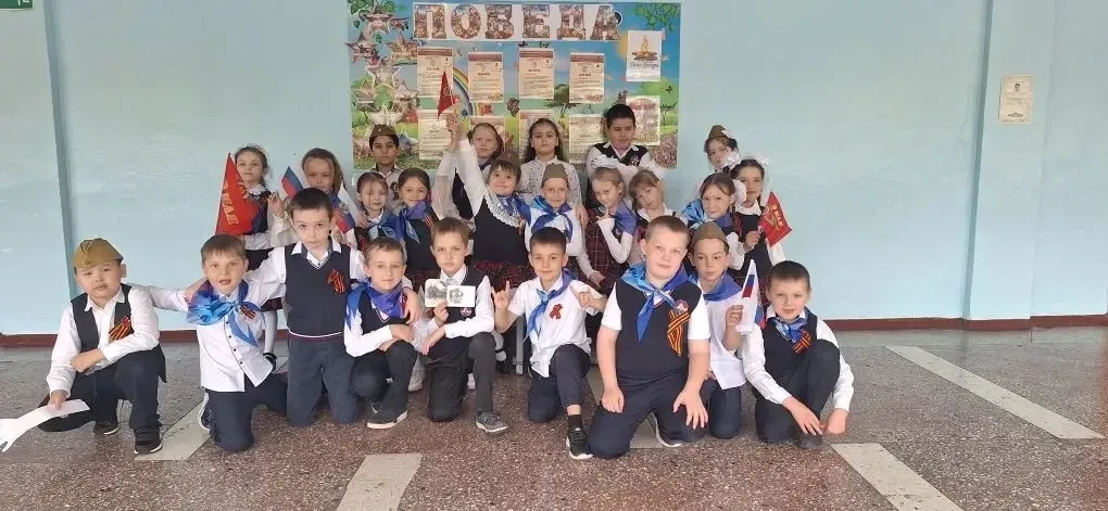 ▌ 🎖️ В школе прошёл митинг, посвящённый Дню Победы  В нашей школе состоялся торжественный митинг, по