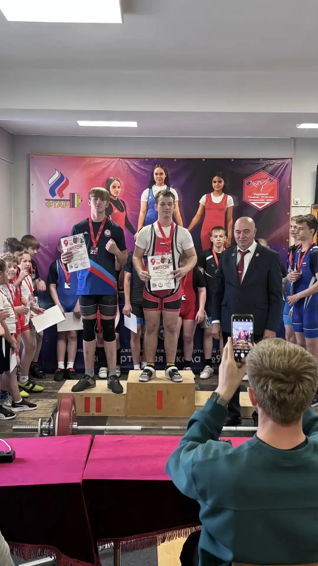 🏆ЛИЧНЫЕ ПОБЕДЫ🏆  🟢Гейдеман Дмитрий, ученик 5 «Б» класса, занял 1 место в соревнованиях по футболу «К