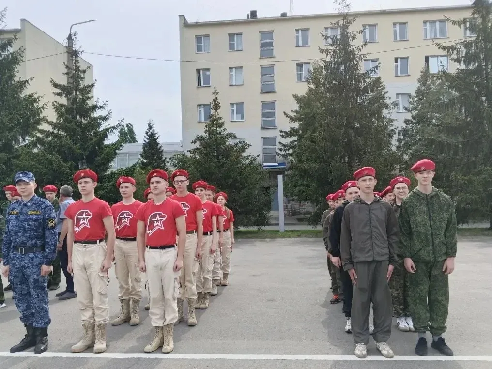 💥Сегодня в Институте ФСИН прошла военно-патриотическая игра «Зарница 2.0», где гимназисты показали с