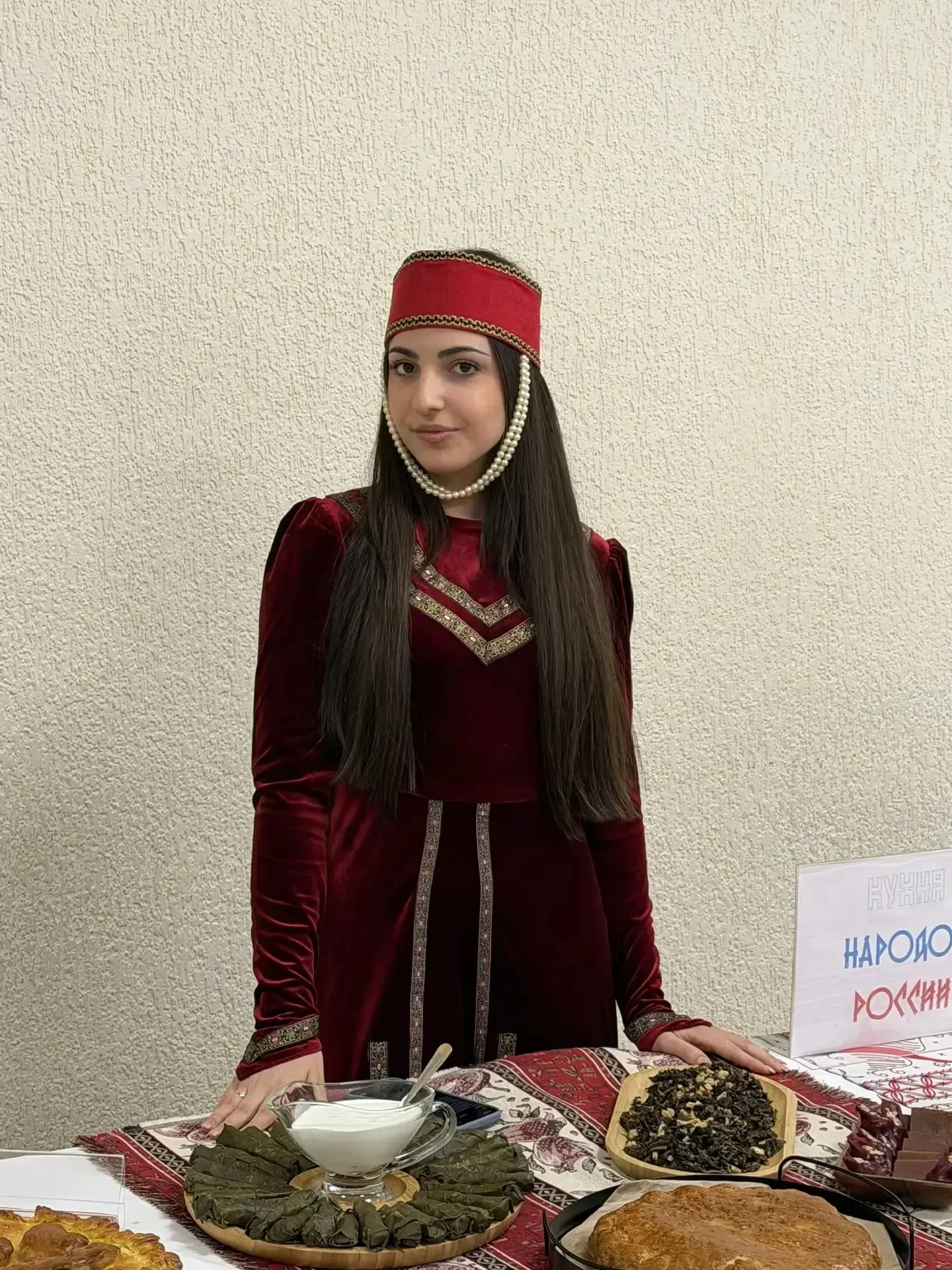 В рамках Года единства народов России в нашей  школе прошла Неделя культуры народов России.  На прот