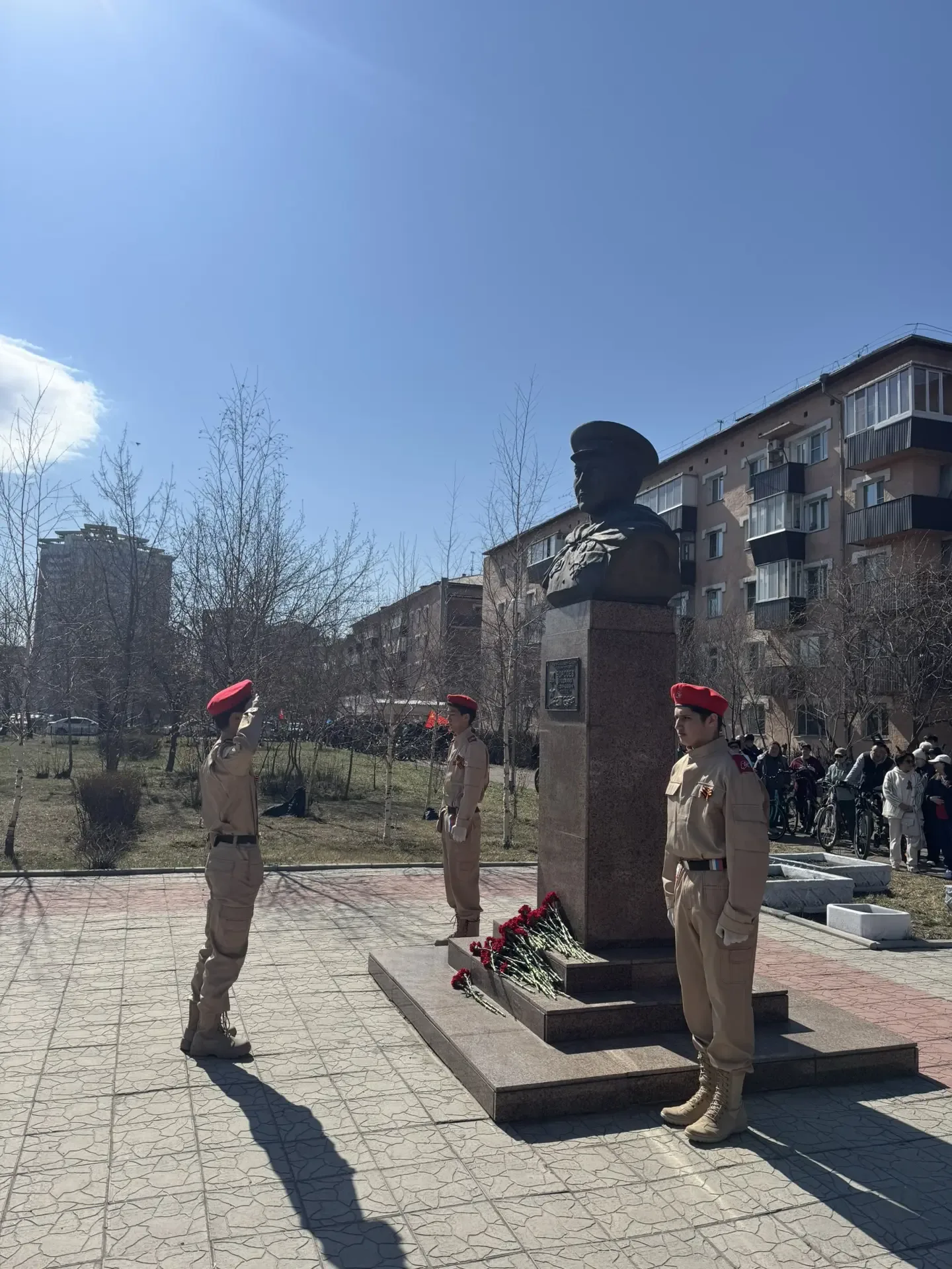 🚴‍♂️🇷🇺 Сегодня коллектив Гимназии №33 принял участие в городском Велопробеге, посвящённом празднован
