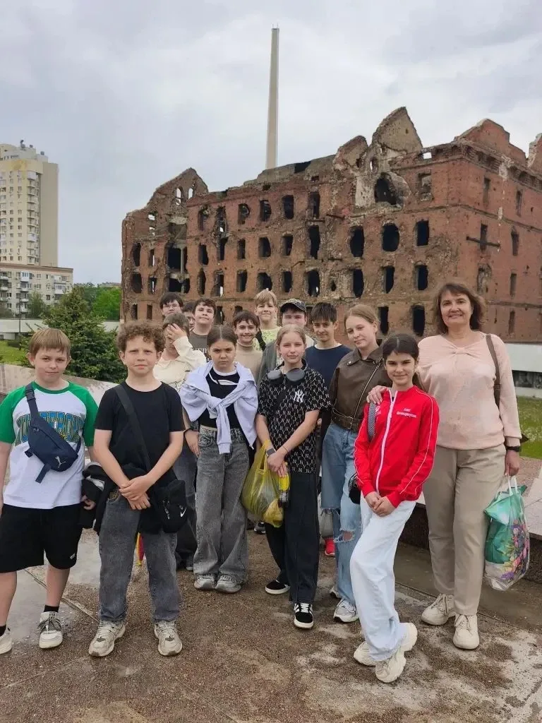 🎖️ Ученики 6 «Г» класса посетили экскурсию в музее-панораме «Сталинградская битва» - одном из главны