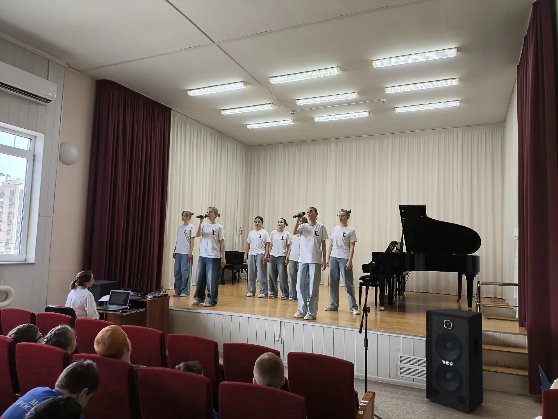 Кадеты #МОУСШ81 на концерте в ДМШ № 8  Кадеты #МОУСШ81 посетили концерт, посвящённый 9 мая. Он прошё