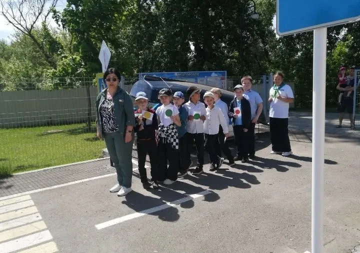 15 мая для обучающихся 2А класса в горпарке «Калач купеческий», в автогородке проведена конкурсно - 