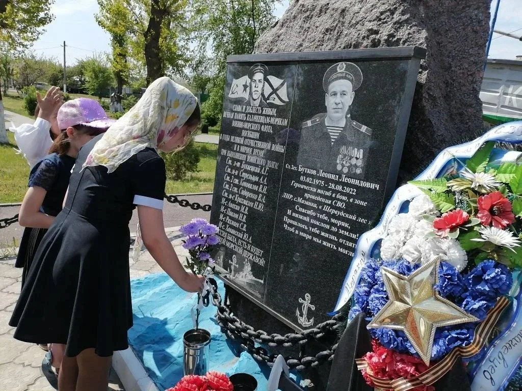 Цикл патриотических мероприятий ко Дню Великой Победы "Помним, чтим, гордимся!" В нашей школе с боль